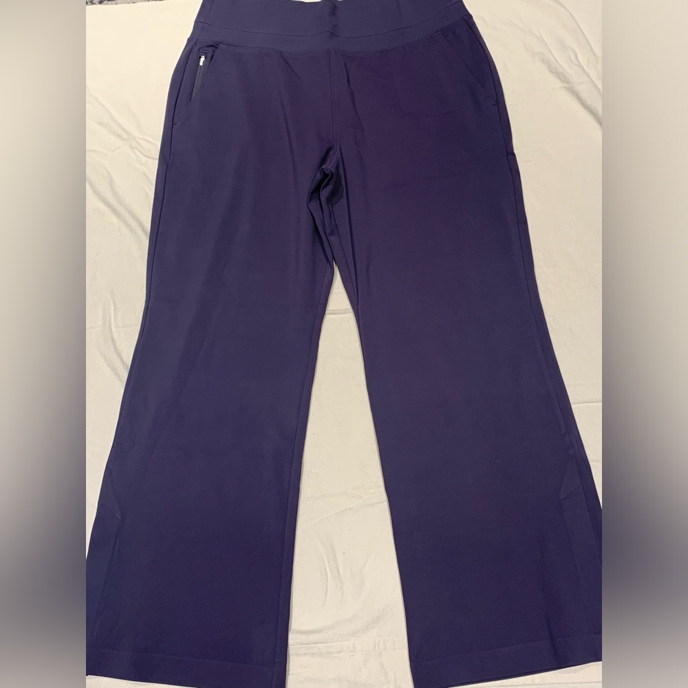 Womans Athleta Purple  Yoga Wide Legged Pants Size XL